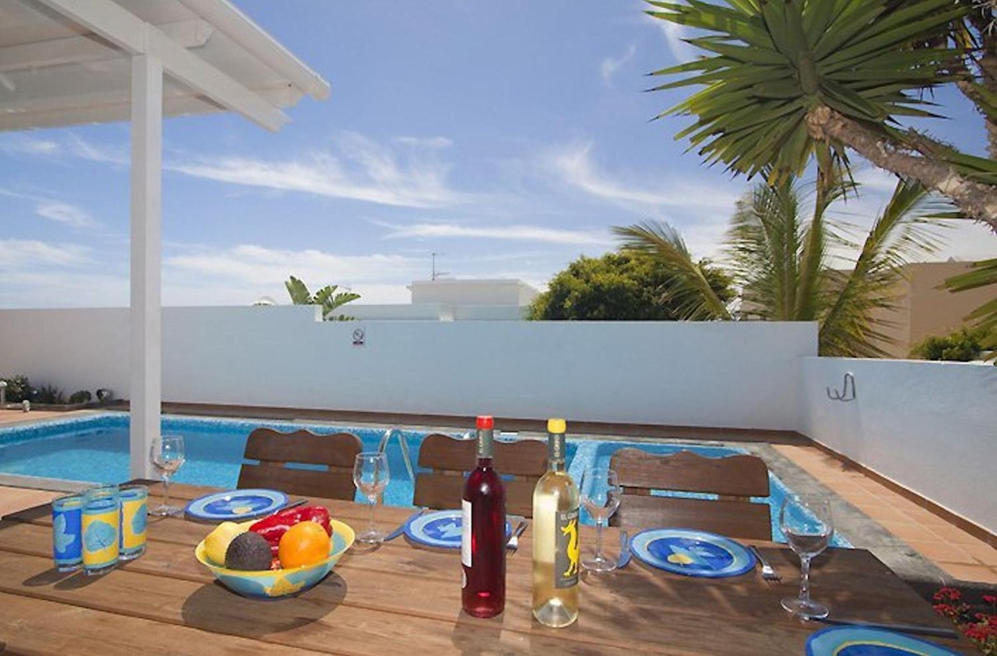 Lovely Los Mojones Villa Casa Jasmine Heated Pool Short Walk To Beach Puerto Del Carmen Πουέρτο Ντελ Κάρμεν Εξωτερικό φωτογραφία