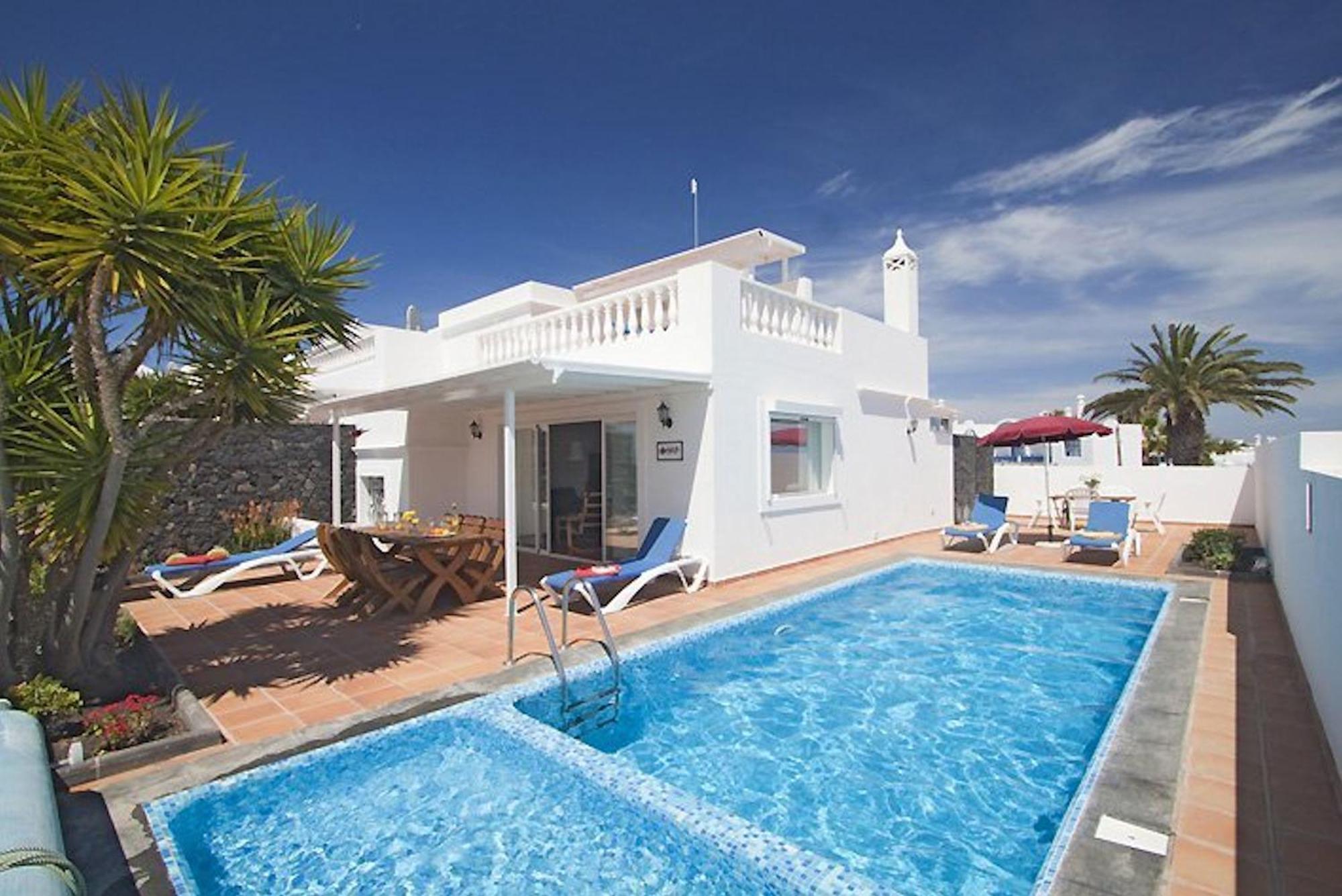 Lovely Los Mojones Villa Casa Jasmine Heated Pool Short Walk To Beach Puerto Del Carmen Πουέρτο Ντελ Κάρμεν Εξωτερικό φωτογραφία